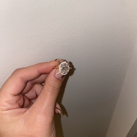 Moissanite Engagement Ring - Picture 5 of 7